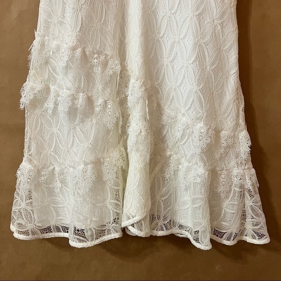 La Maison Talulah | Pursue Sleeveless Lace Mini Dress Bridal Wedding Size M - Picture 7 of 14